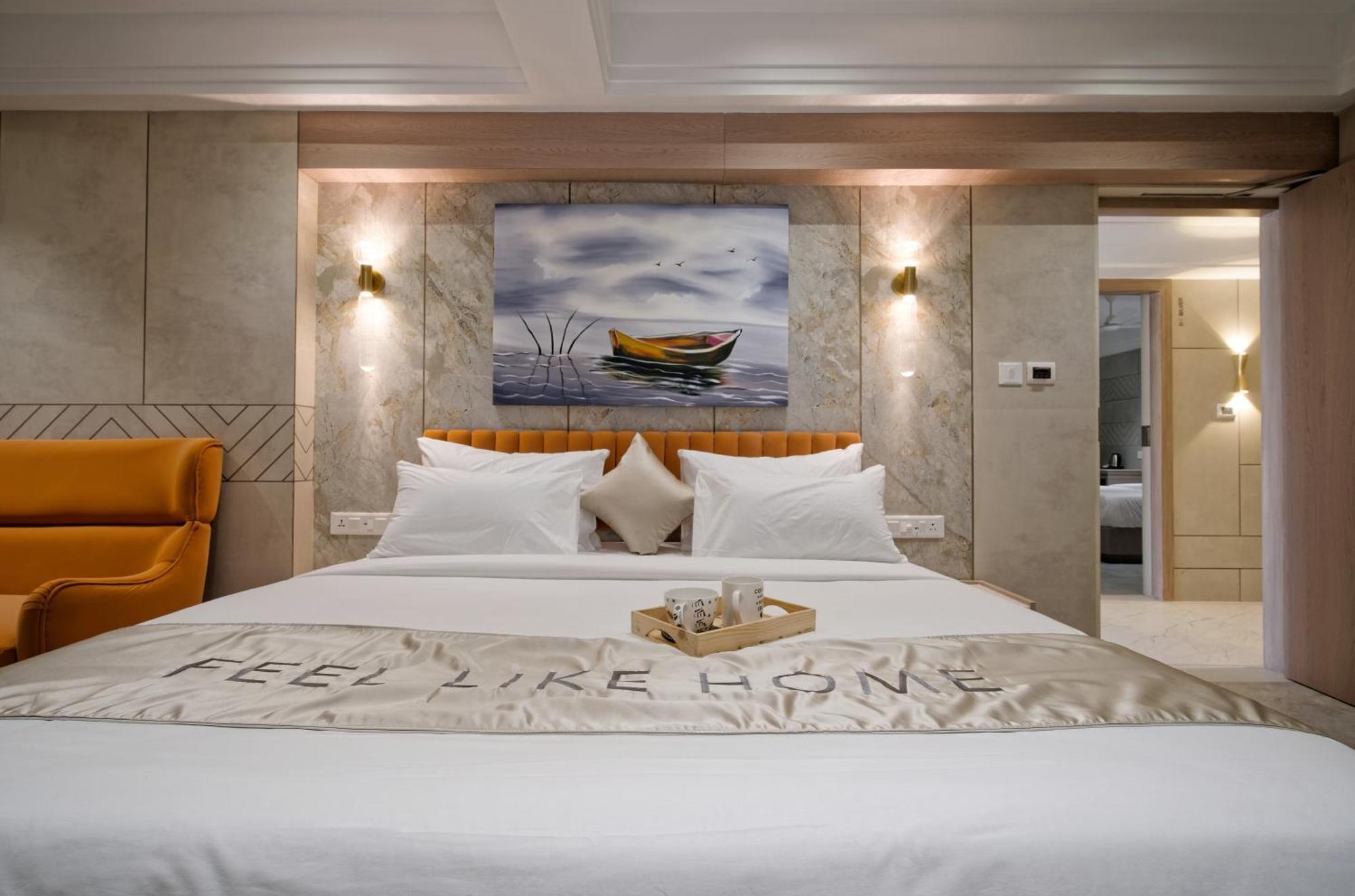 Golden Plaza Hotel Ahmadábád Kültér fotó